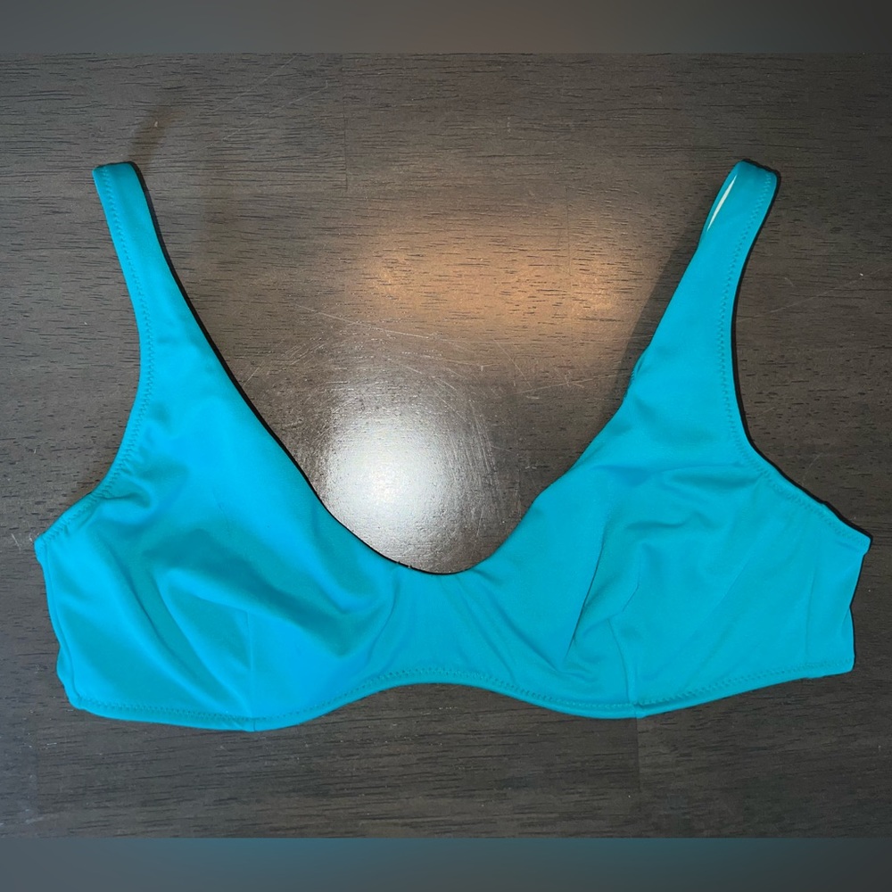 Victoria’s Secret Turquoise Color Bikini Top Size 36A